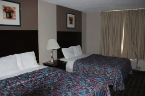 Coratel Inn and Suites Maple Grove - Vue de la chambre