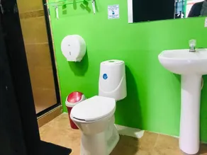 Hostal y Camping Los Girasoles - Bathroom