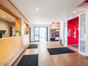 B&B Hotel Karlsruhe - Hall