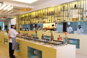 Bolton Hotel Dongguan - Restaurang