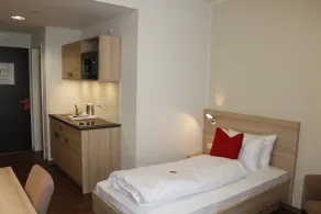 Prime 20 Serviced Apartments - Room