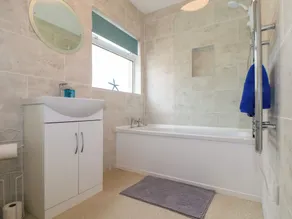 Small Hillman - Bathroom