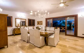 Punta Minitas 41 - In-room dining