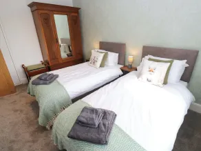 Stewards House - Room