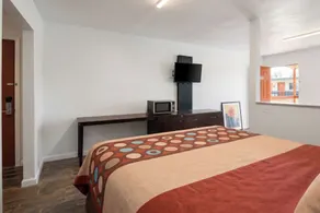 Garland Inn & Suites near Dallas TX - Værelse