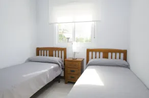 Novabeach Apartments - Marholidays - Chambre