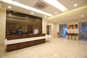 Hotel Le Roi Raipur at Raipur Railway Station - Reception