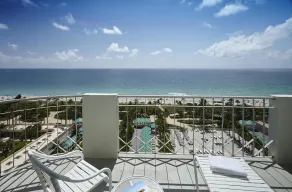 Sea View Hotel - Vue de la chambre