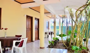 Rico Shadow Guest House & Restaurant - Restaurant