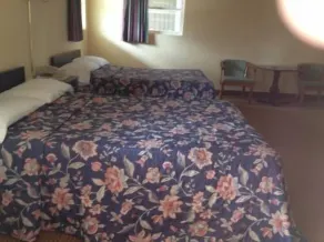 Budget Inn - Strasburg - Room