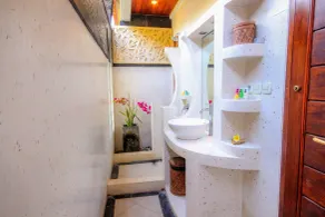 Umah Watu Villas - Bathroom