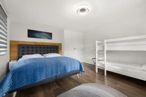 ADN Suites - NETFLIX - modern and smart - Room