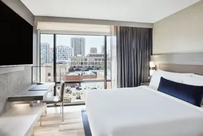 AC Hotel by Marriott San Diego Downtown Gaslamp Quarter - Habitación