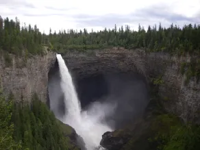 Wells Gray Golf resort and RV park - Vistas desde la habitación