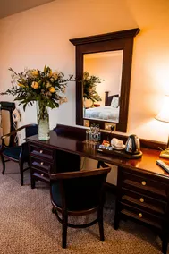 Devon Inn Hotel - Zimmer