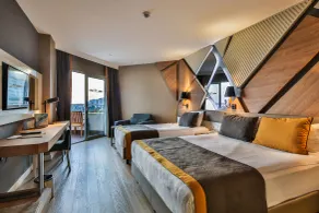 Saturn Palace Resort - Rom