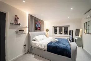Luxury 3 bed Retreat with Hot tub - Værelse