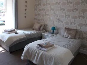 The White Lion Hotel - Room