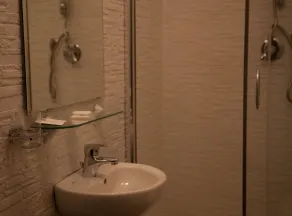 Vatican Leone IV - Bathroom