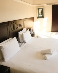 New England Guest House by Ilawu - Room