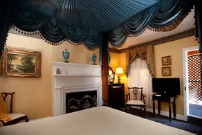 Monmouth Historic Inn - Chambre