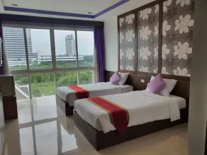 Sunday Sand Beach Pattaya - Room