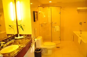 Howard Johnson Paragon Hotel Beijing - Banheiro