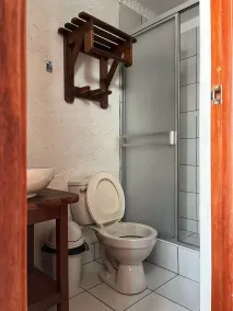 Tupac Huaraz - Badezimmer