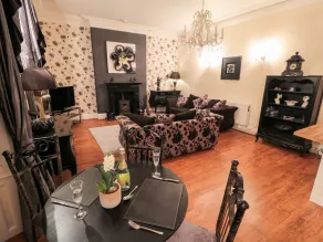 Sneaton Hall Apartment 4 - Værelse