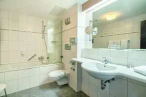Seminaris Hotel Lüneburg - Salle de bain