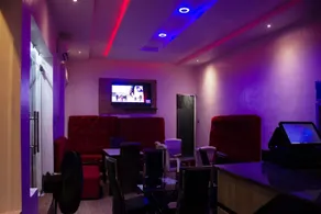 Regional Hotel and Suites - Restaurant