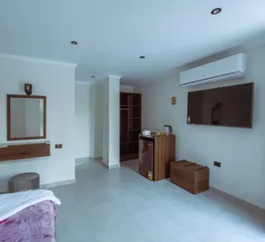 khufu house - Camera