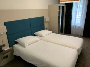 Admiral Hotel - Zimmer