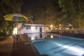 Krishna Jungle Resort - Piscine