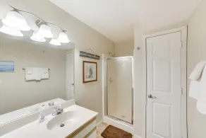 3 Mi to Branson Landing: Condo w/ Pool Access - Parte interna