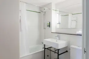 Sure Hotel by Best Western Châteauroux - Bagno