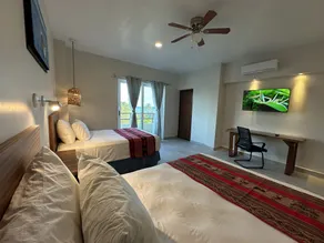 Oneiro Suites with Sea View - Habitación