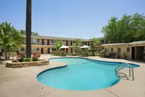 Quality Inn & Suites Santa Maria - Pool