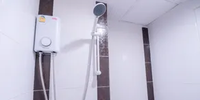 Creston Grand Hotel Suphan Buri - Badeværelse