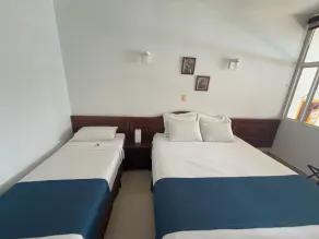 Hotel Los Puentes - Room