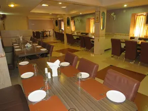 Dariyalal Hotel - Restaurant