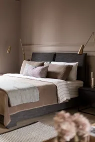 Dvele Inn - Chambre