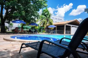 Delcas Hotel - Pool