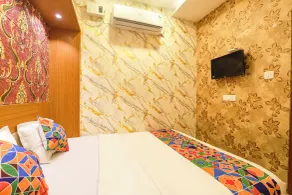 FabHotel Joy Residency - Chambre
