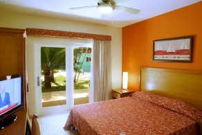 New Garden Hotel - Room