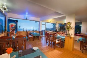 Lazo Golden Valley Resort , Munnar - Restaurant
