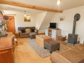 Old Hall Byre - Interior