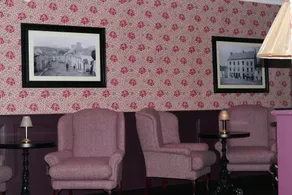 Nesbitt Arms Boutique Hotel - Reception