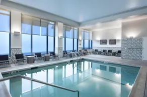 Hampton Inn & Suites Portsmouth Downtown - Piscine