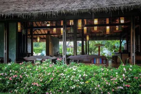 Azalea Village - Restaurant